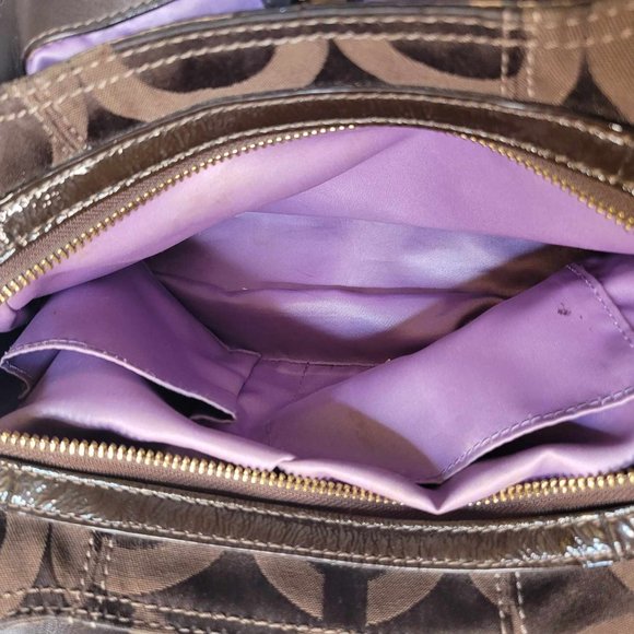 COACH Women's MAGGIE Brown Signature C Monogram Textile Hobo Shoulder Handbag  M - Picture 2 of 7